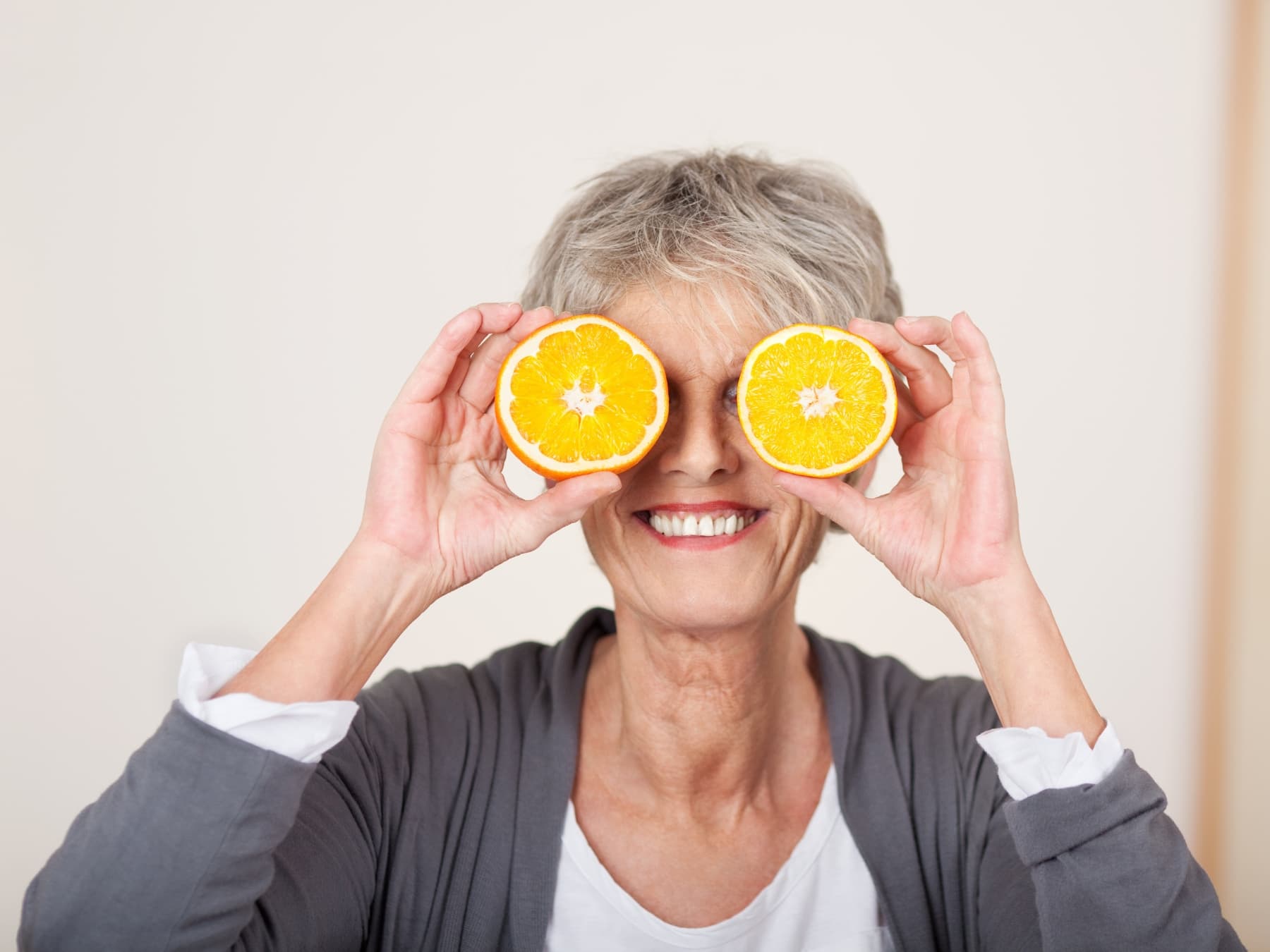 Vitamina C per contrastare la cataratta