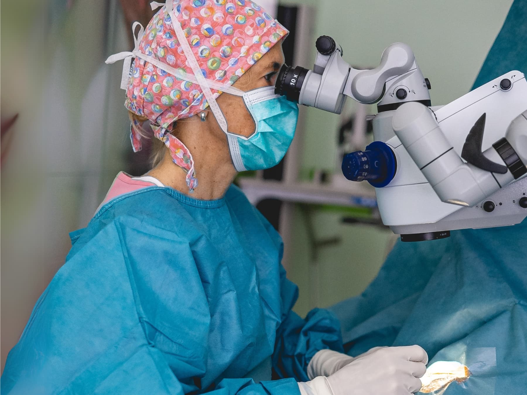 Cataratta con maculopatia concomitante: quando farsi operare?