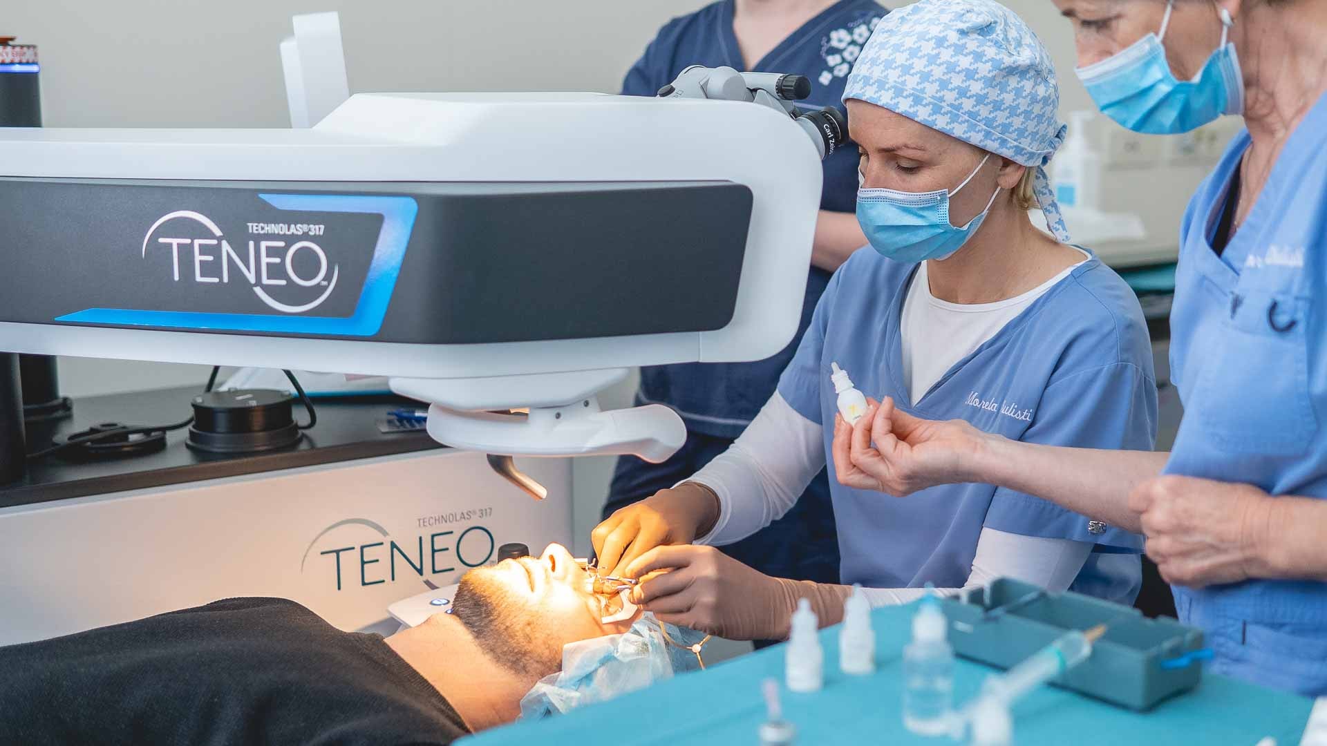 Fotografija laserske operacije